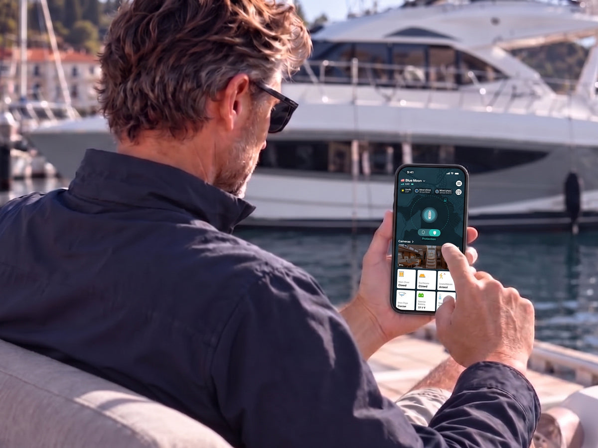 Nelle vicinanze: controlla tramite la connessione wireless locale.